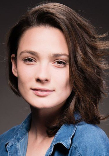 洛丽娜·卡姆布罗瓦