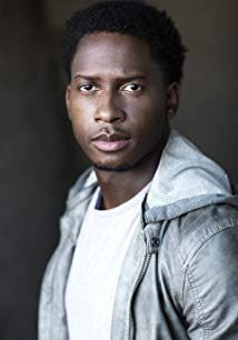 尼卡恩·罗宾逊