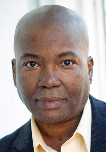 格拉伦·布莱恩特·班克斯