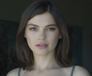 西尔维亚·布苏约克