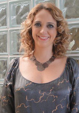 勒琪霞·依斯纳德