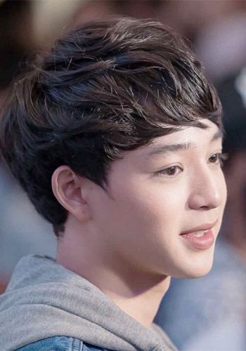 苏拉德·皮凌瓦