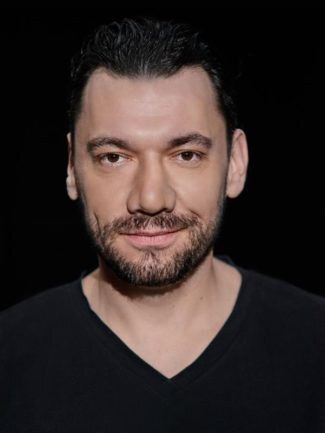 多米尼克·巴克