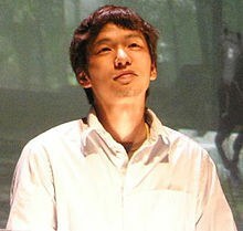 上田文人