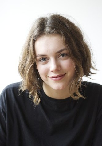 瓦莱丽·施托尔