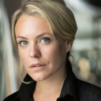 梅德雷妮·奈特