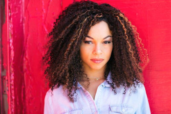 娜塔莎·霍普金斯