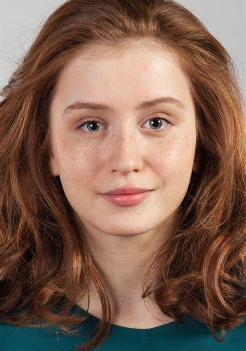 茱莉娅·巴特兰