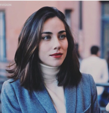 贝内德塔·加加里