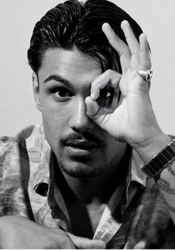 埃尔维斯·埃斯波西托