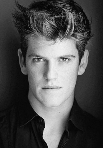 米格尔·贝尔纳尔德阿尤