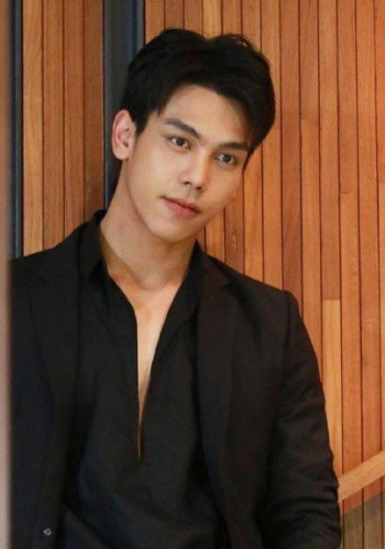 珀拉潘·斯克里卡德查