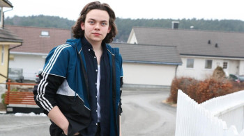 亚历山德·霍尔门