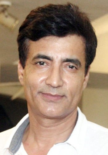 纳任迪拉·吉哈