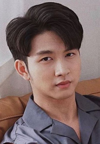 纳帕特·辛纳库安