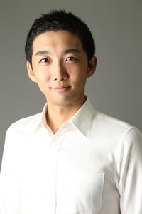 植田真介