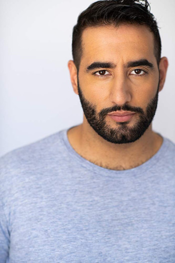 杰亨纳森·古兹曼