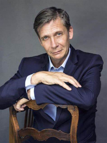 德里克·西蒙·罗宾