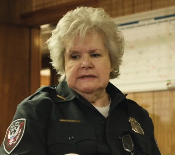 简奈尔·科奇瑞恩