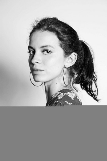 阿娜·瓦莱里娅·贝瑟尔