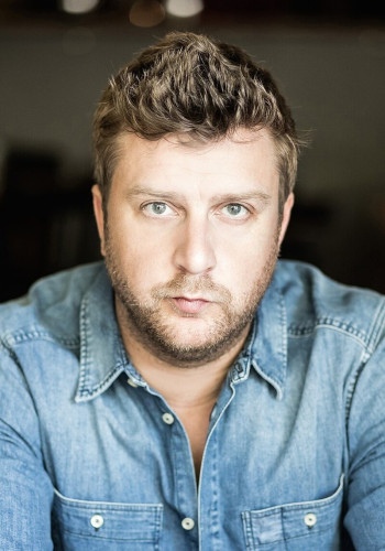 尼尔斯·多格洛