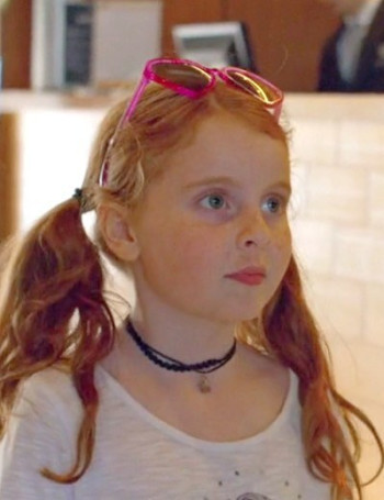 艾米莉·谢克特