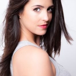 伊莱尼娅·巴格里艾图