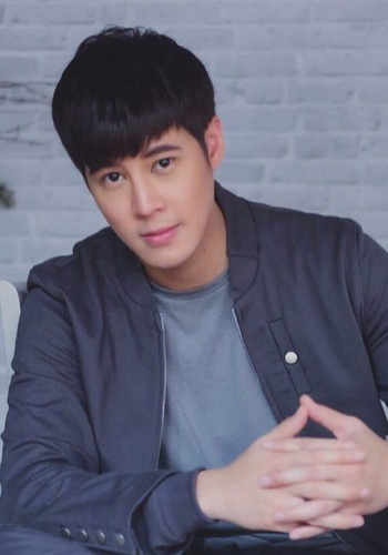 山提拉·库尔诺帕吉