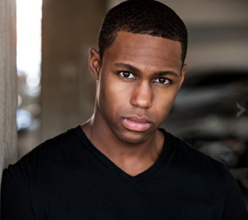 小奥马尔·沙里夫·布朗森