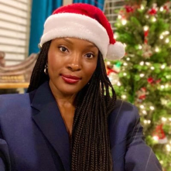 卡门·亚历克西斯