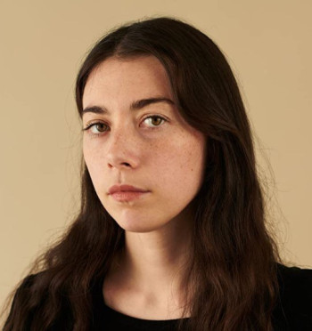 伊万杰琳·诺哈特