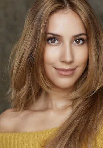 Emily Roslyn Villarreal