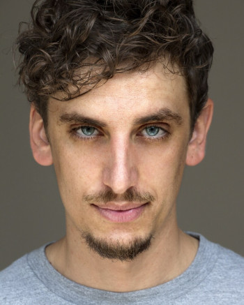 加布里埃尔·洛吉迪斯