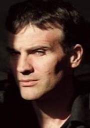 罗伯特·坎塔雷拉