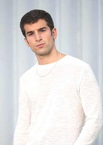 卡洛斯·阿尔凯德