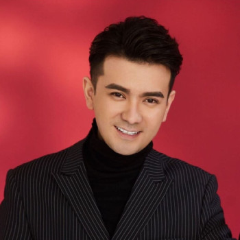 尼加德·外力亚克普