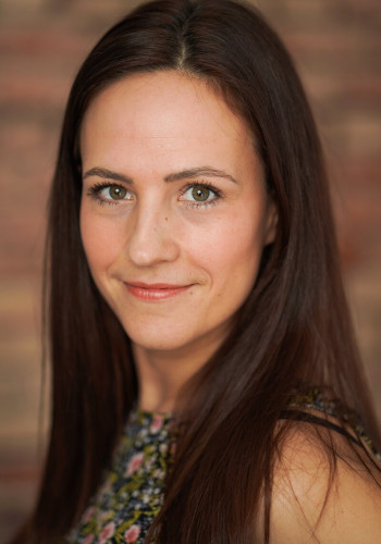 凯利-玛丽·克尔