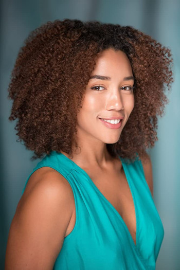 纳贾·布雷德利