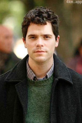 奥里奥尔·比拉