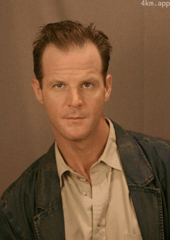 科林·帕特里克·林奇