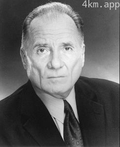 阿瑟·J·纳斯加勒拉