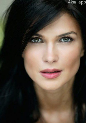 莫妮卡·伯尔勒德阿努