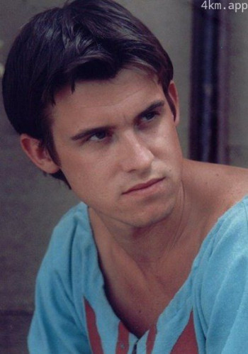 路易斯·塔摩内