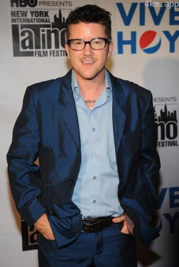 西拉斯·霍华德