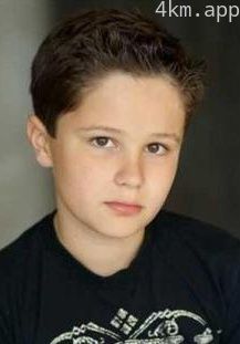 尼古拉斯·伊利亚