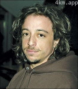 迈克尔·巴考尔