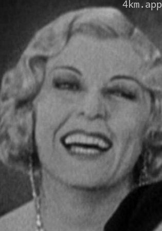 格特鲁德·阿斯特