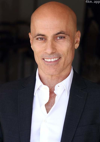 阿多尼·马洛皮斯