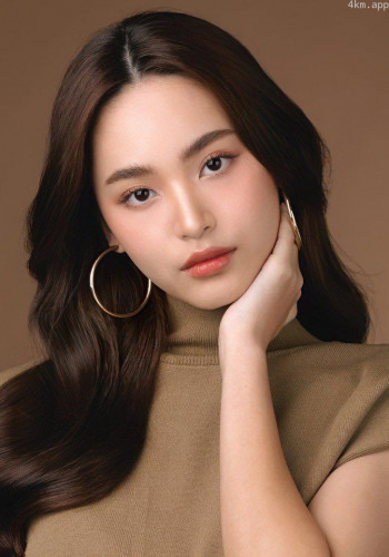 永瓦蕾·安尼柏尔