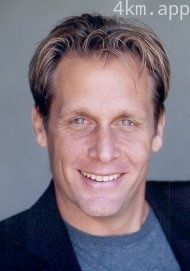 布莱恩·考辛斯